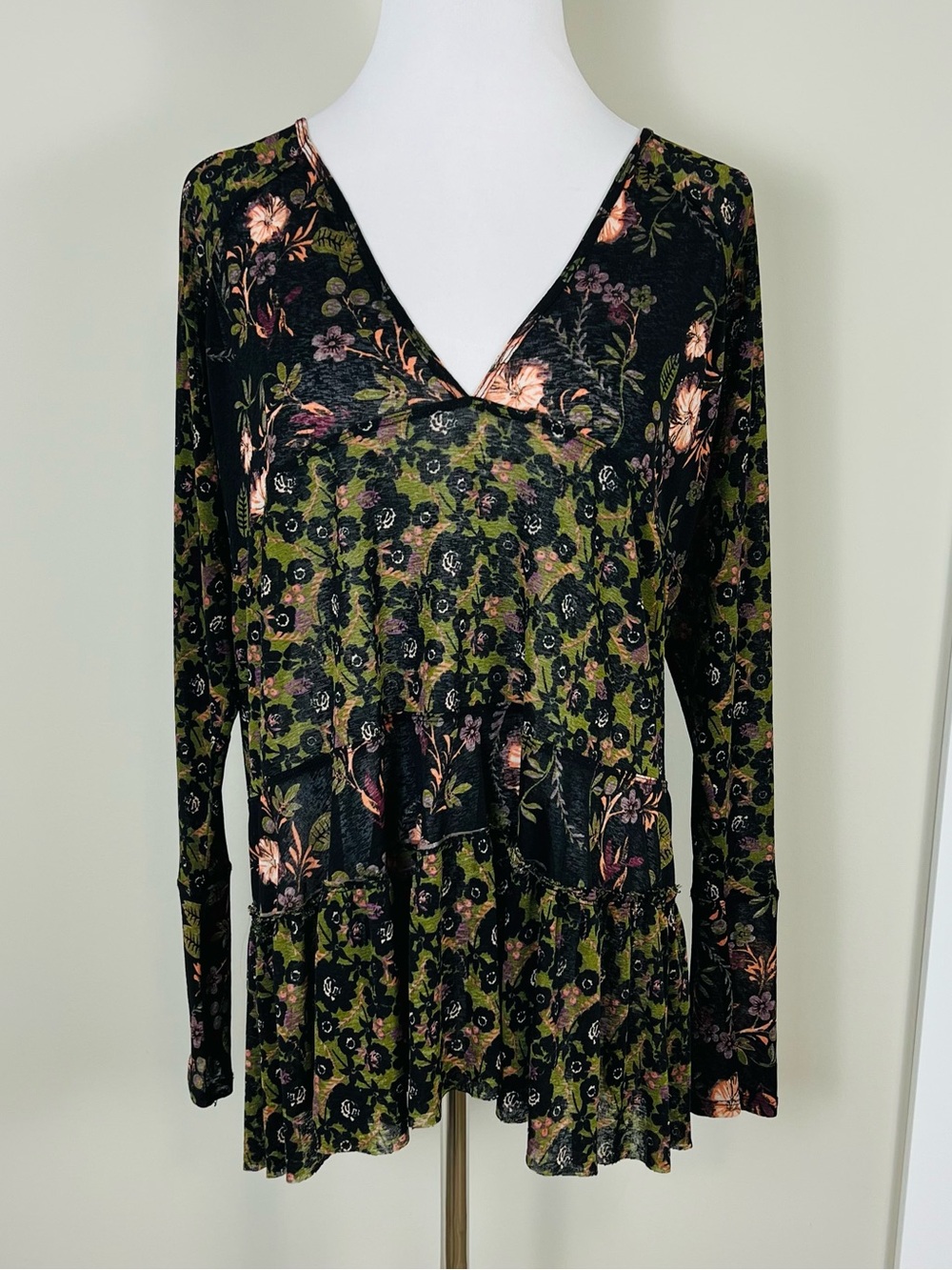 Free People Isabelle V-Neck Peplum Long-Sleeve Top - Black & Olive